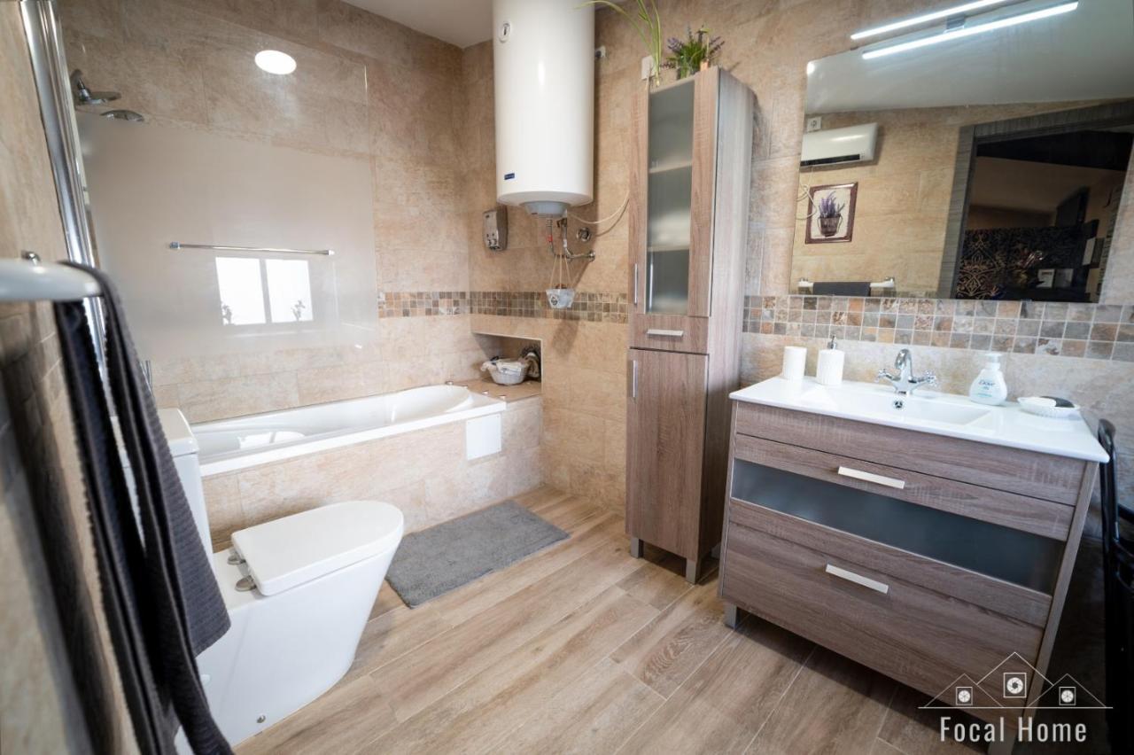 Casa Rural La Zzinetina Con Jacuzzi Константіна Екстер'єр фото