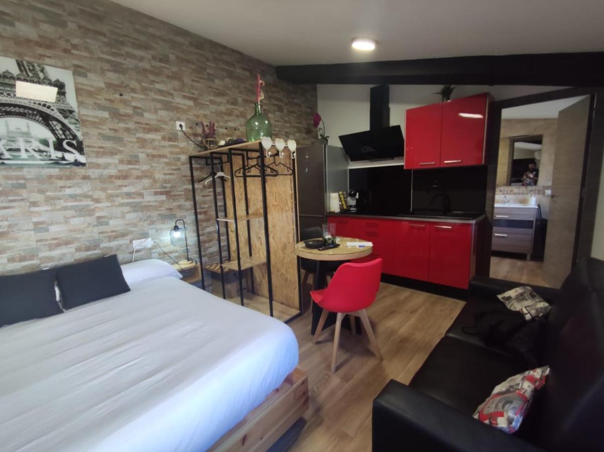 Casa Rural La Zzinetina Con Jacuzzi Константіна Екстер'єр фото